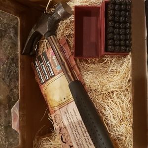 Jewelry stamping kit